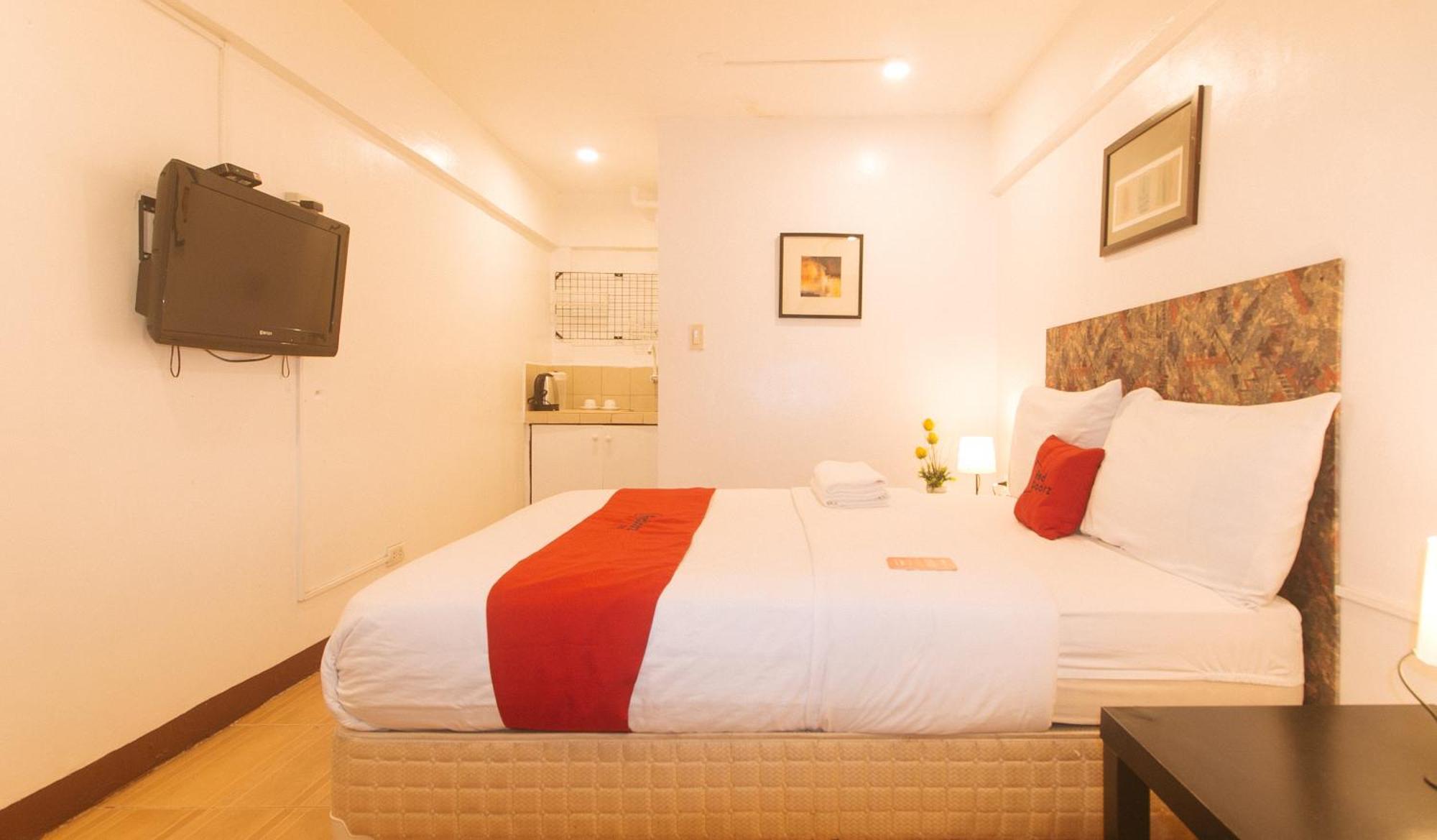 Lias Reddoorz At City Stay Inns Marilao מראה חיצוני תמונה