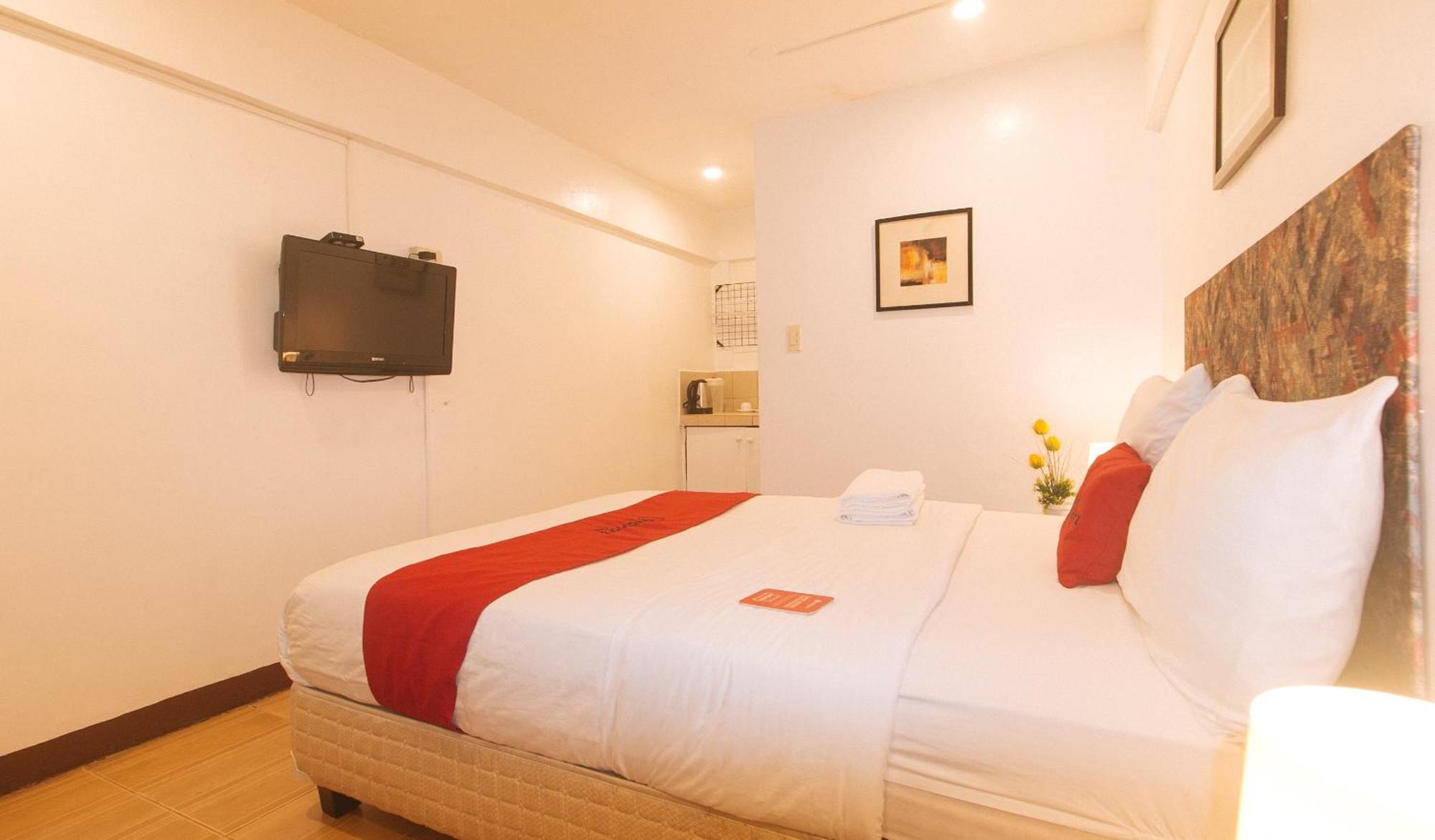 Lias Reddoorz At City Stay Inns Marilao מראה חיצוני תמונה