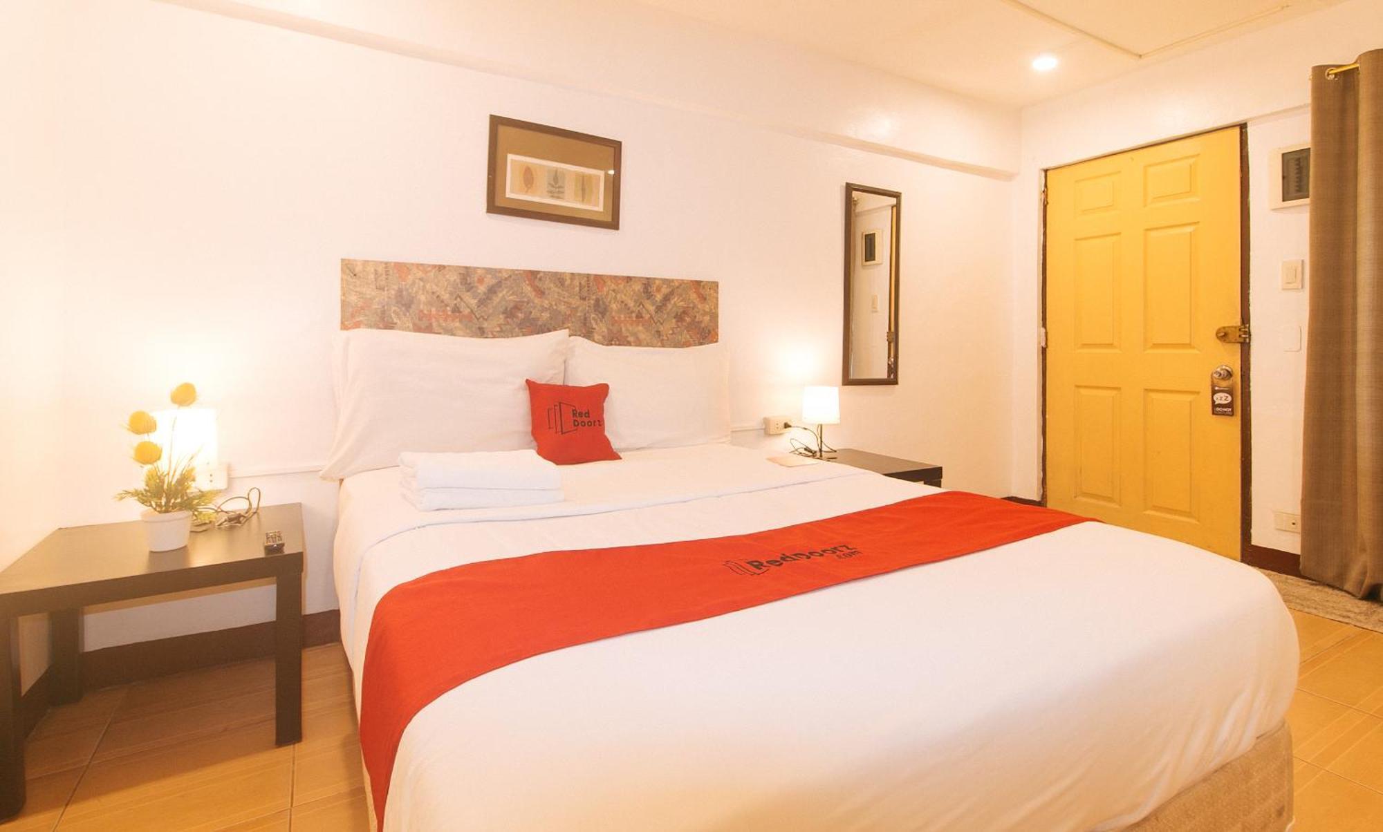 Lias Reddoorz At City Stay Inns Marilao מראה חיצוני תמונה