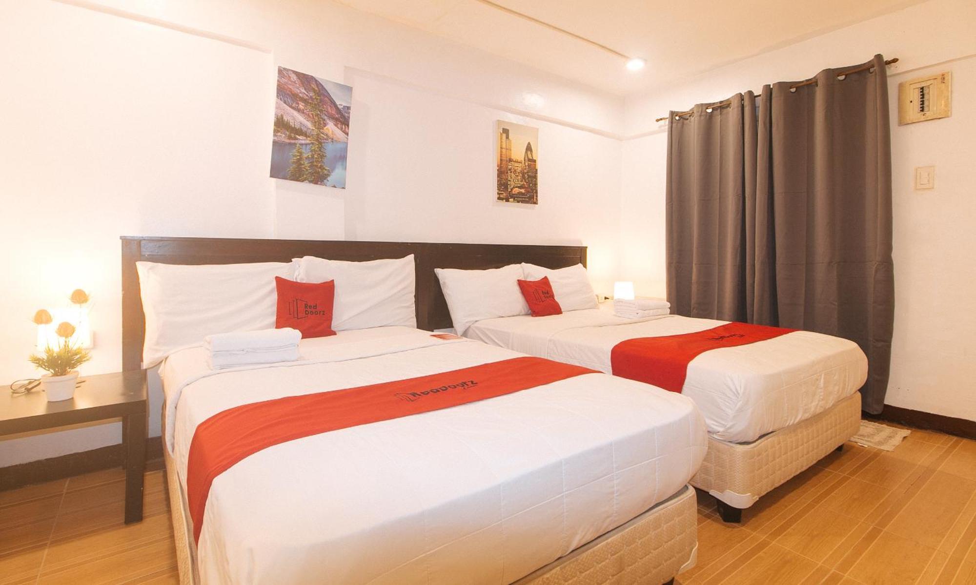 Lias Reddoorz At City Stay Inns Marilao מראה חיצוני תמונה